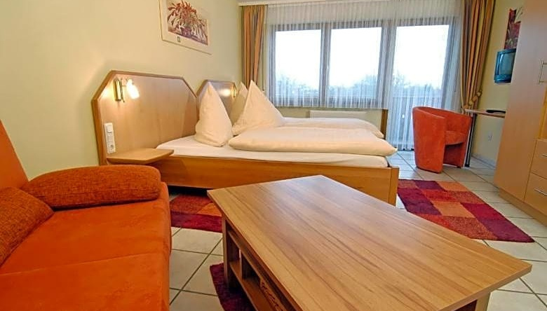 Hotel Zewener Hof, 特里尔 — 照片 1