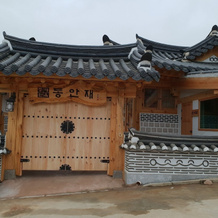 Donghae Hanok Donganjae, 东赫 — 照片 2