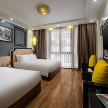 Bella Premier Hotel & Rooftop Skybar, 河内 — 照片 2