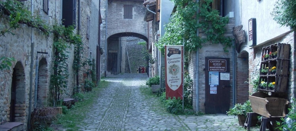 La Locanda Del Borgo, Лангирано — фото 1