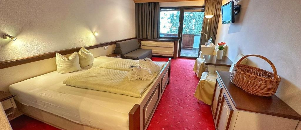 Sport & Vital Hotel Seppl, 皮茨河谷圣莱昂哈德 — 照片 1