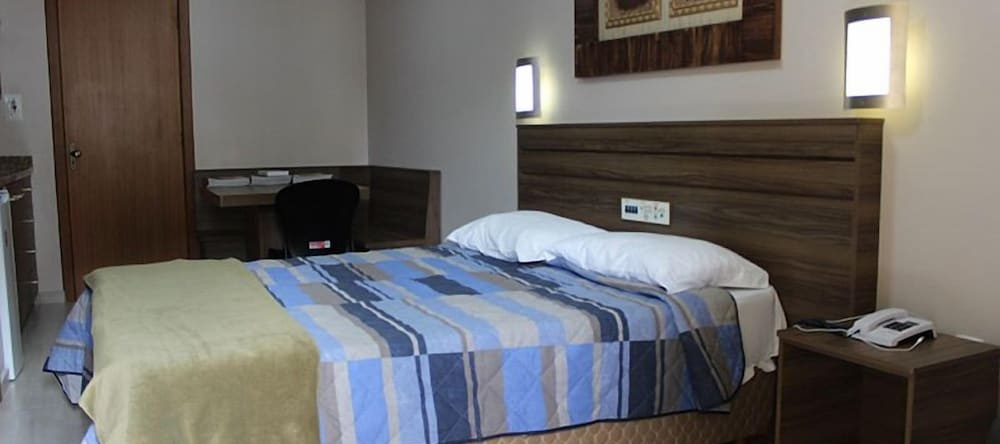 Hotel Do Comércio, 若阿萨巴 — 照片 1