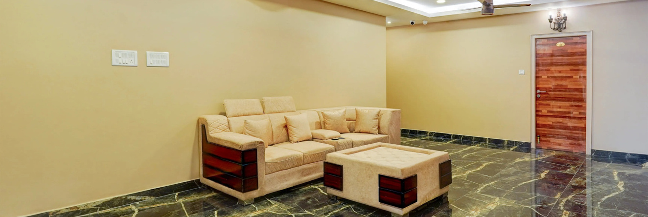 Super Townhouse NK Vivanta Luxury Rooms, 斯里佩鲁姆布杜尔 — 照片 1