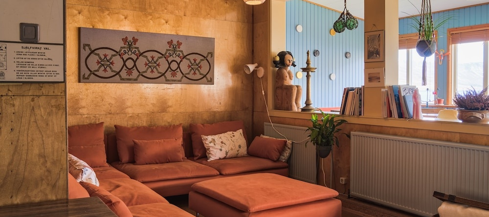 Hafaldan HI Hostel - Harbour building, Seydisfjordur — photo 1
