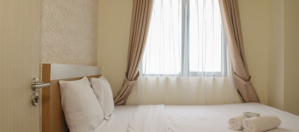 Comfort And Nice 2Br At Meikarta Apartment, Сибату — фото 1