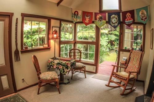 Ferny Hollow: Romantic Rainforest Cottage, 武尔卡诺 — 照片 1