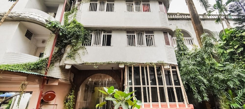 Spot On 39307 The Hotel Park, 克勒格布尔 — 照片 1