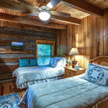 Grandma's Mountain Cabin 3 Bedrooms 2 Bathrooms Cabin, Севен-Девилс — фото 4