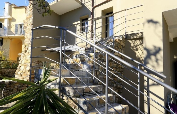 Apartments I Valloni, 因佩里亚 — 照片 1