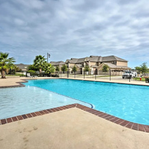 College Station Townhouse w/ Private Patio, College Station — photo 4