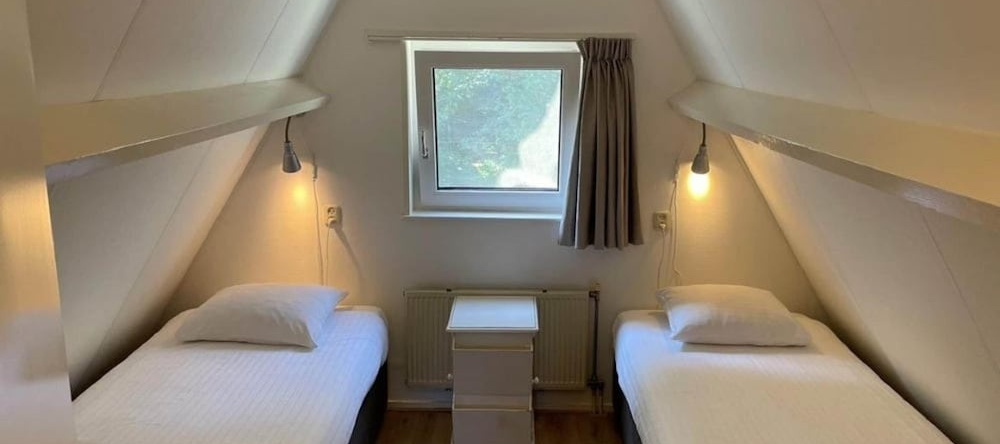 Holiday House in Friesland With Garden, Sint Nicolaasga — photo 1