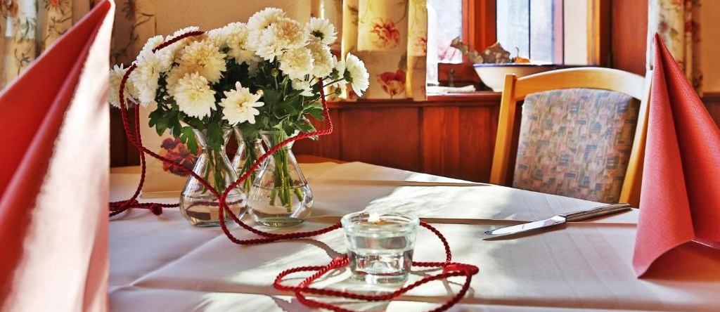 Hotel Rössle Berneck, 阿尔滕施泰格 — 照片 1