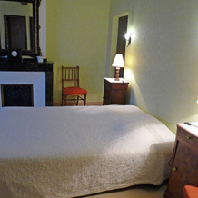 Holiday Home in Montbrun-des-Corbieres with Pool, 蒙布兰-德科尔比埃 — 照片 2