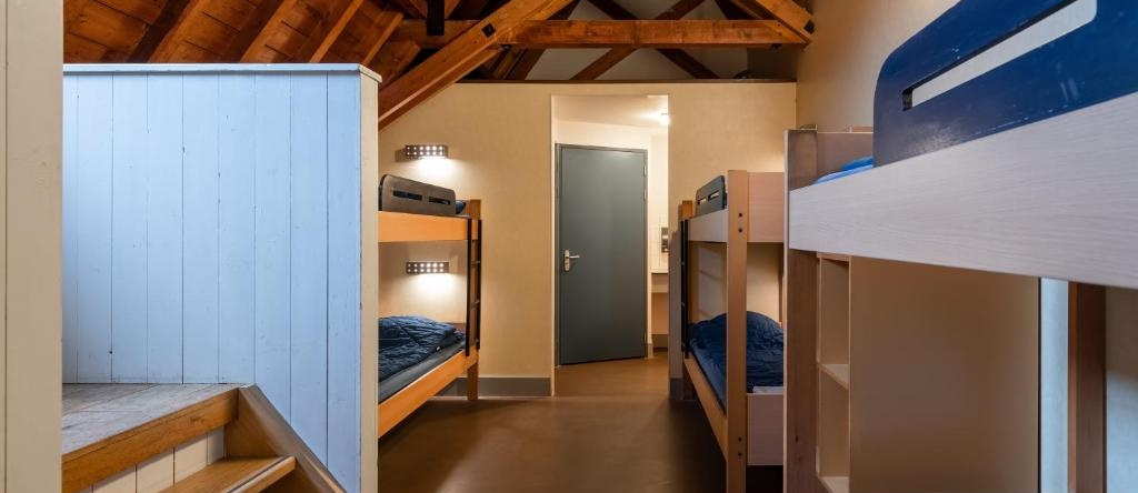 Stayokay Heemskerk - Hostel, 海姆斯凯尔克 — 照片 1
