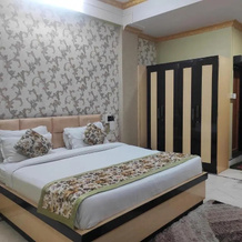 Hotel Rising Sun, Нахарлагун — фото 5