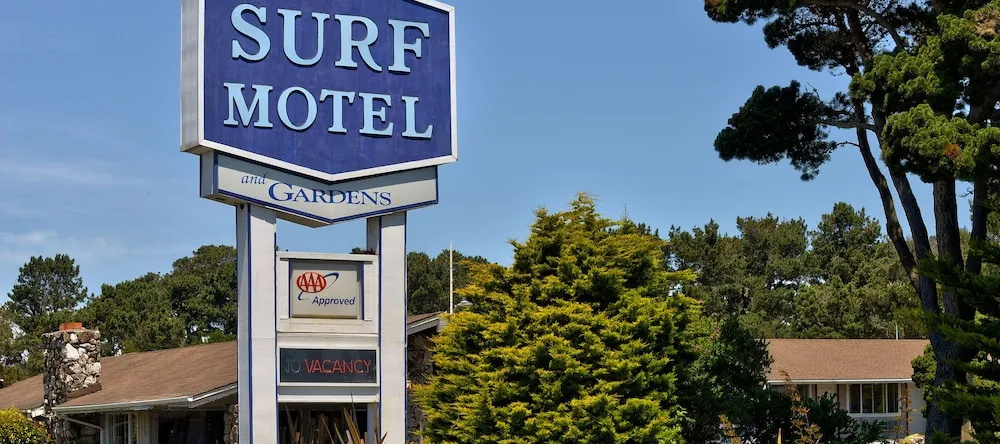 Surf Motel and Gardens, 布拉格堡 — 照片 1