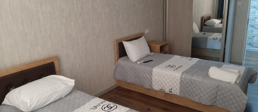 Apartment in Zarafshan, 扎拉夫尚 — 照片 1