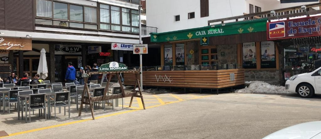 Apartamento Plaza Pradollano 2, 普拉多利亚诺 — 照片 1