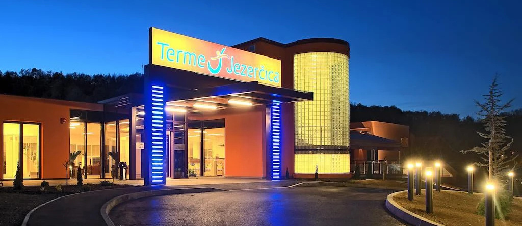 Hotel Terme Jezerčica, 皮拉 — 照片 1