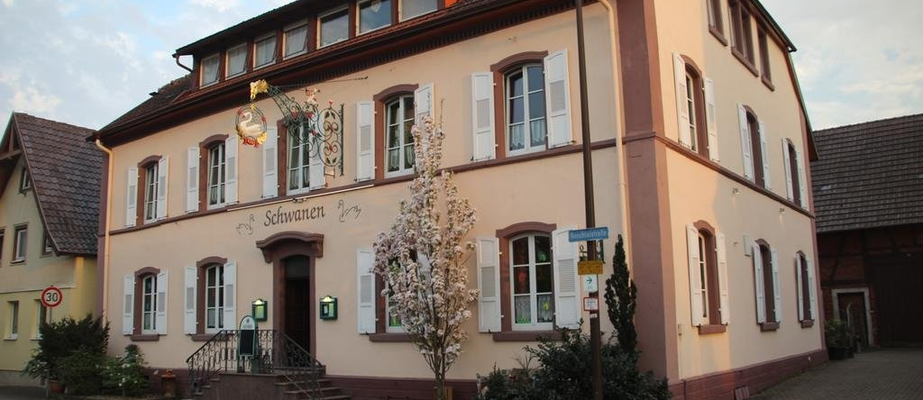 Gasthaus Schwanen, Оберкирх — фото 1