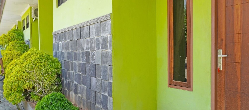 Oyo 91762 Green Home Stay Syariah, Пурвакарта — фото 1
