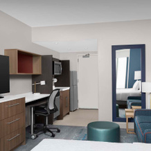 Home2 Suites By Hilton Falls Church, McLean — photo 4