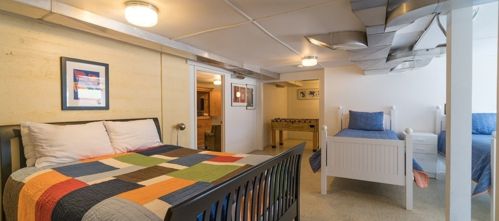 The Riptides 3 Br home by RedAwning, Seaside — photo 1