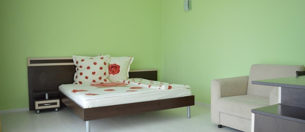 Zafo Hotel, Sinemorets — photo 1