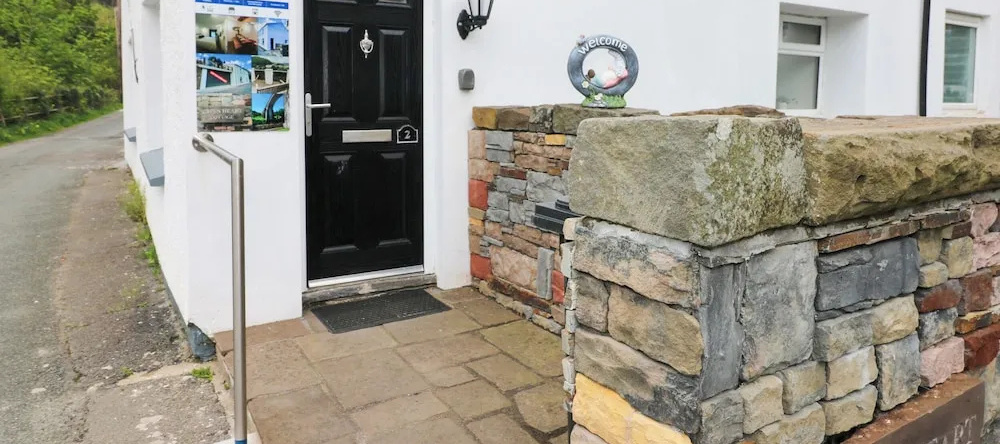 Greenheart Cottage, Port Talbot — photo 1