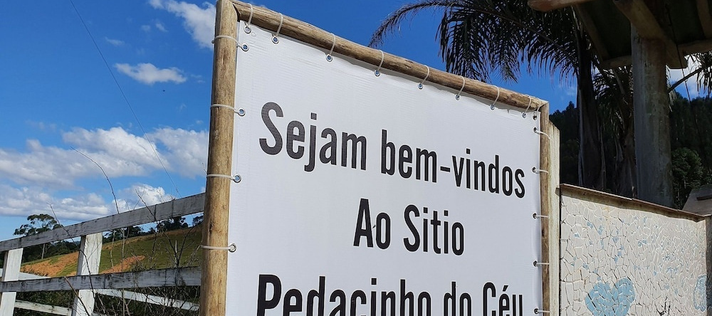 Sítio Pedacinho do Céu na Serra de SC, 圣阿马鲁-达因佩拉特里斯 — 照片 1