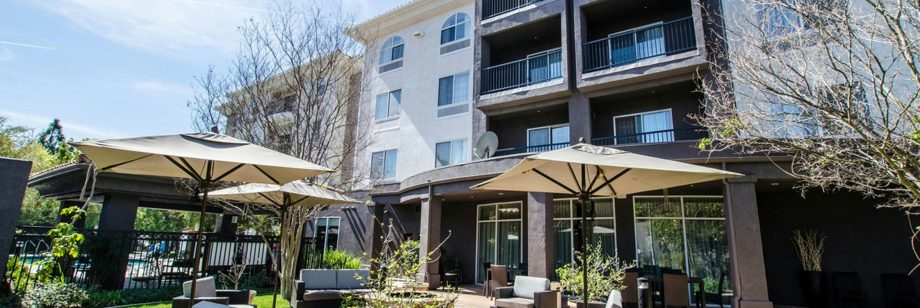 Courtyard by Marriott Ventura Simi Valley, 西米谷 — 照片 1