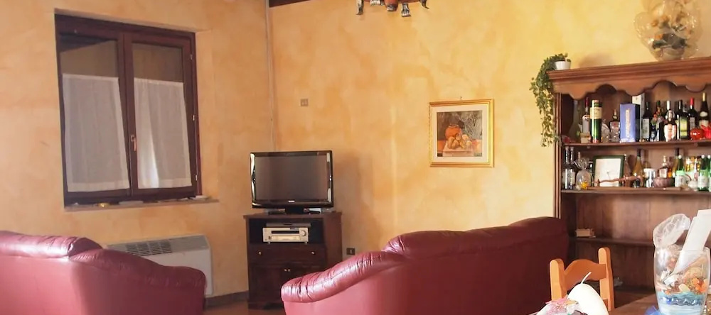Agriturismo Fontana Puteta, 弗拉涅托蒙福尔泰 — 照片 1