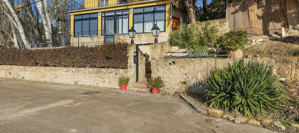 Lassy Villa in Assa, Álava With Private Pool, 埃尔谢戈 — 照片 1