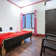 The Devdwar Yoga Resort, 乌塔尔卡希 — 照片 3
