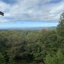 Hidden Views 6 Bedroom Duplex by RedAwning, Sherwood Forest — photo 2