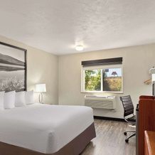 Super 8 By Wyndham Roseburg, Роузберг — фото 3