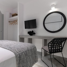Manesis Suites, Поллония — фото 3