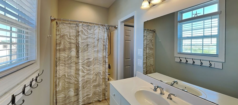 Shore Therapy by Topsail Realty, North Topsail Beach — photo 1
