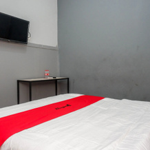 RedDoorz Syariah near Exit Tol Batang, 巴塘 — 照片 5