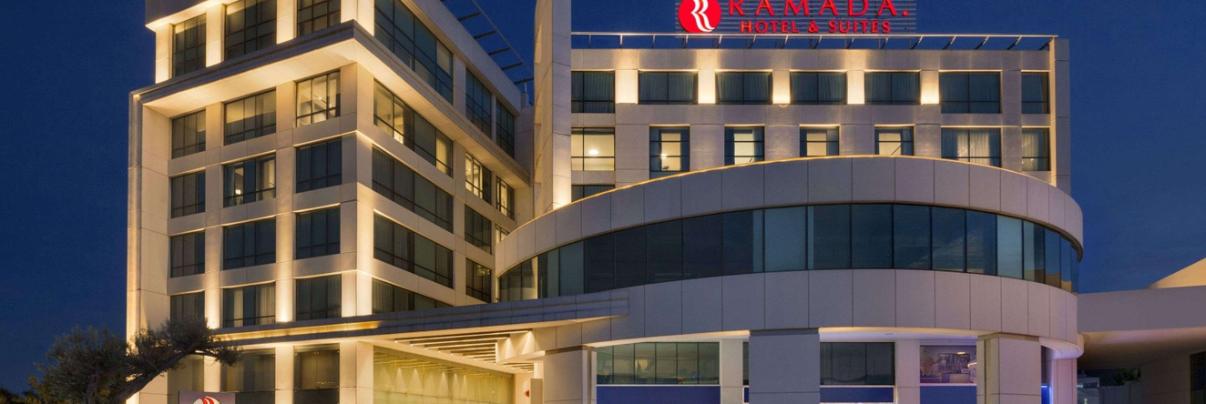 Ramada Hotel & Suites by Wyndham Izmir Kemalpasa, 凯末尔帕夏 — 照片 1