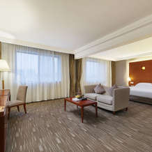 Huayang Plaza Hotel, Лоян — фото 4