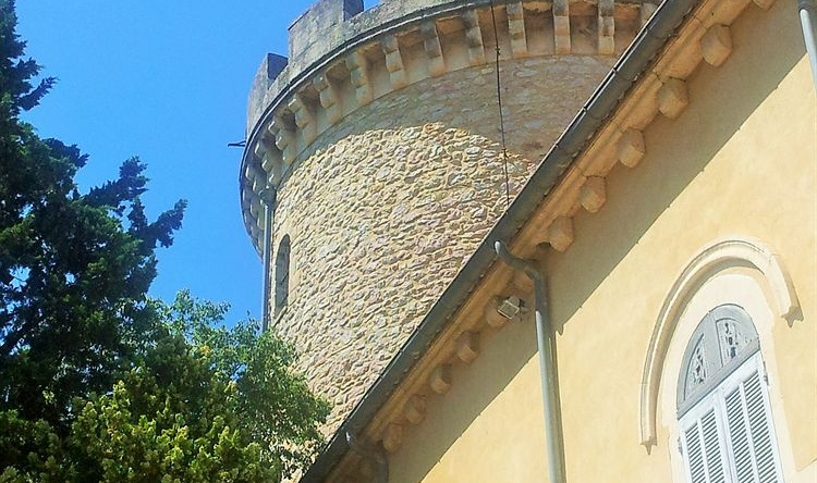 Hostellerie de l'Abbaye de Frigolet, 塔拉斯孔 — 照片 1