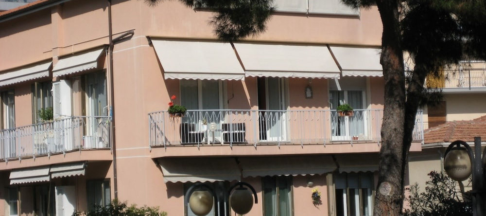 B&B Fiordarancio, 博尔盖托桑托斯皮里托 — 照片 1