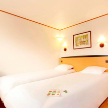Hotel Campanile Livry Gargan, 利夫里-加尔冈 — 照片 2