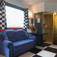 Lemon Hotel - Mery sur Oise/Cergy, 梅里苏瓦兹 — 照片 2