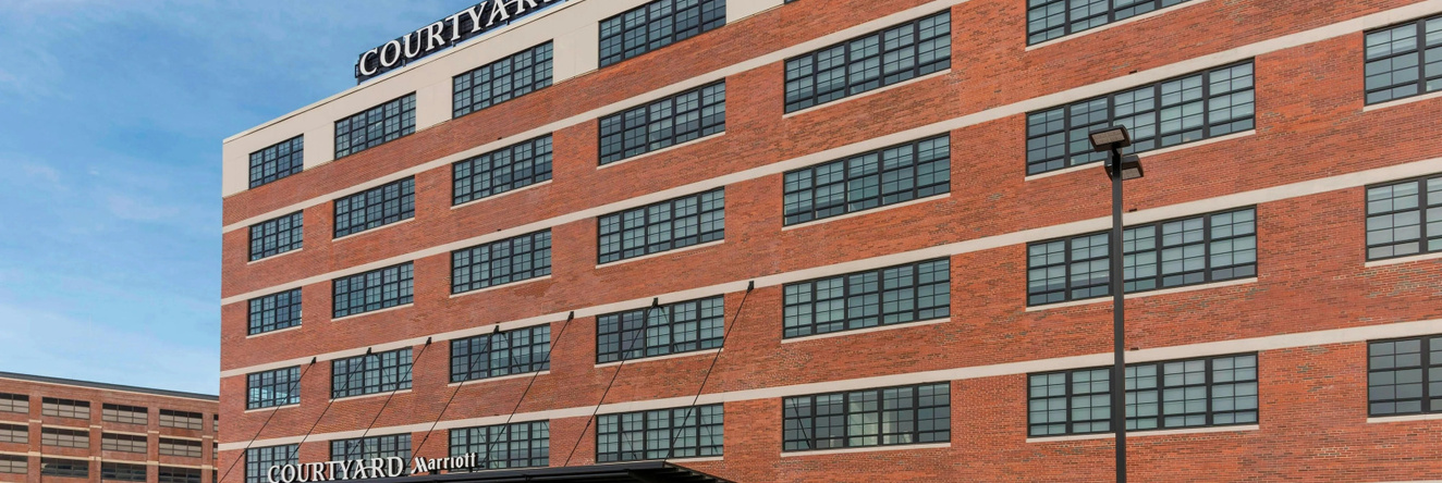 Courtyard by Marriott Waterloo Cedar Falls, Waterloo — photo 1