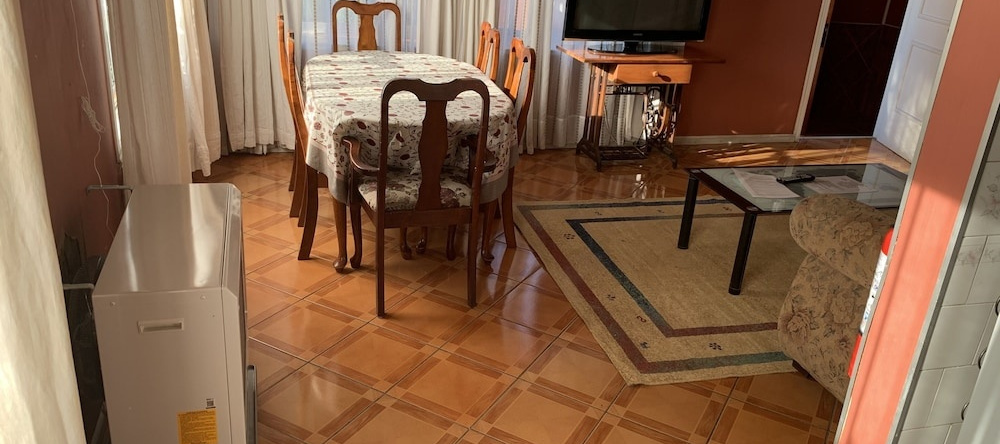 Hostal Español Coyhaique, Coyhaique — photo 1
