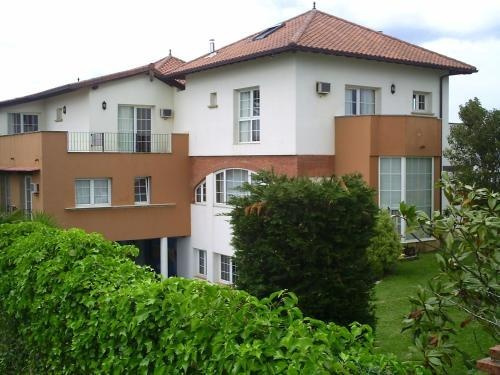 Apartamentos Hacienda de Arna, 滨海里瓦蒙坦 — 照片 1