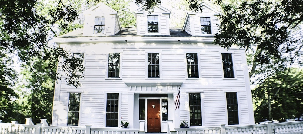 Judson Heath Colonial Inn, 索加塔克 — 照片 1
