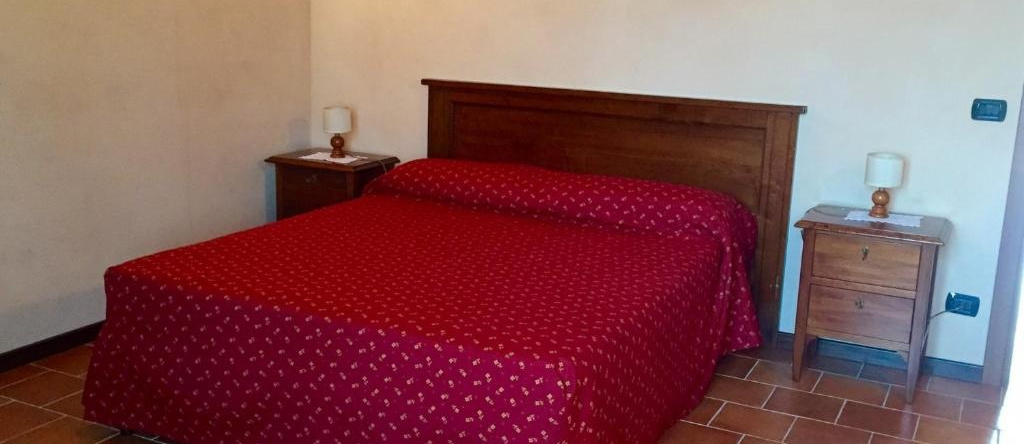 Cascina Stralla, Farigliano — photo 1